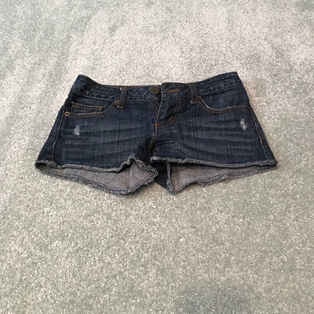 So wear it declare it Woman’s jean shorts size 0